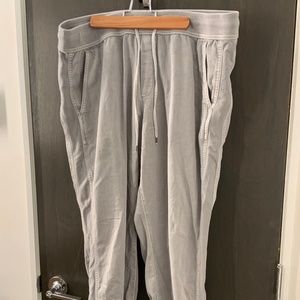 Gap casual capri soft grey denim pants SIZE XL